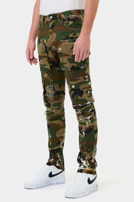 CAMO MULTI CARGO SLIM STRAIGHT PANTS